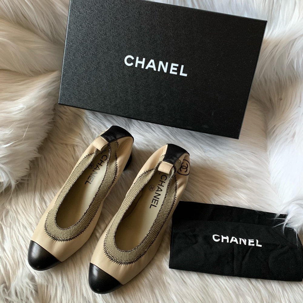 CHANEL Spirit Two Tone Stretch Cap Toe Pump